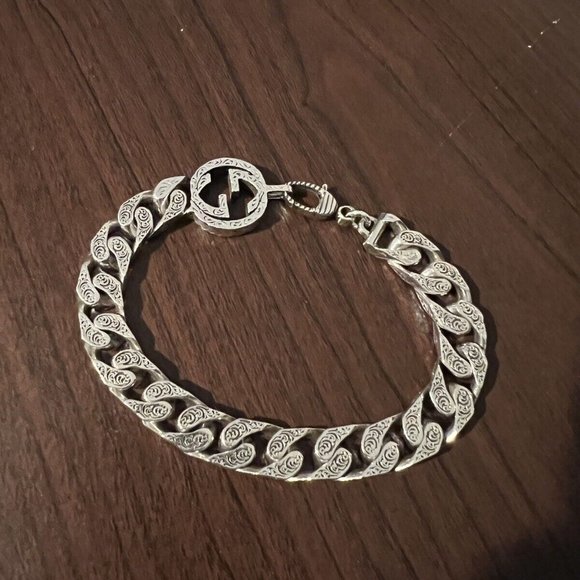 Gucci Interlocking G Chain Bracelet In Silver size 7.5 inches - Picture 3 of 4